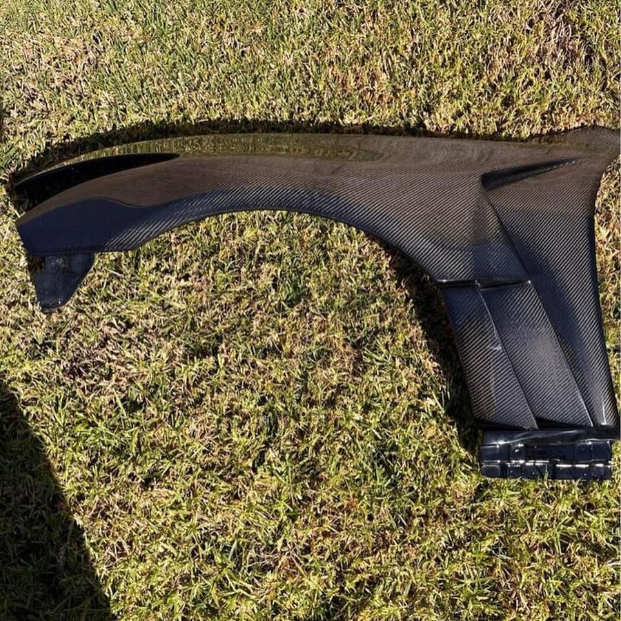 Fly1Motorsport G37 coupe carbon fiber fenders - Image 3