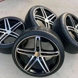 Wheels 20 Staggered 5 lugs 5x114.3