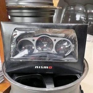 Mileage Nismo 350z.